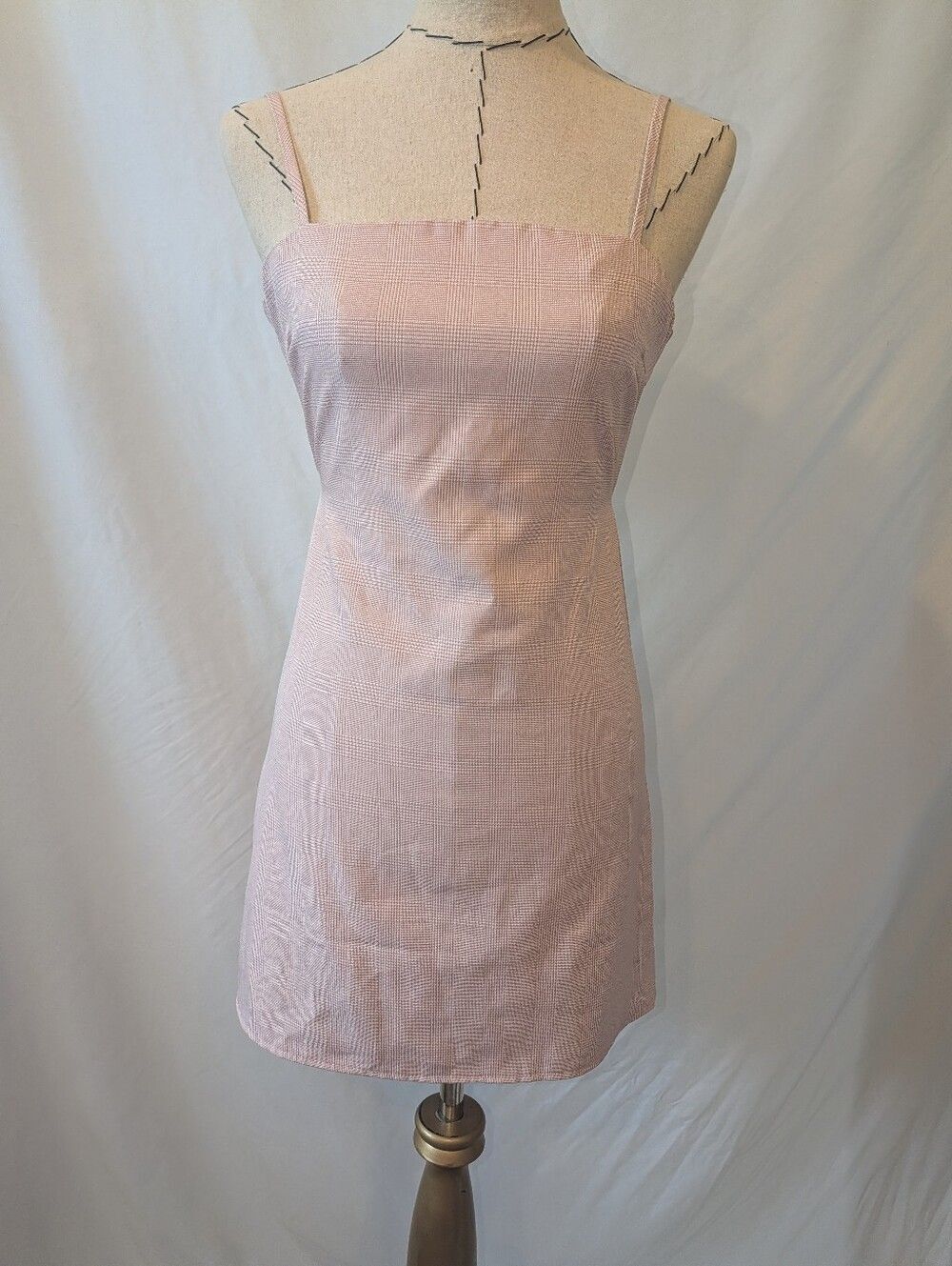 Slim Fit Pink check Mini Slip Dress‎ with Thin Straps tie back cutout